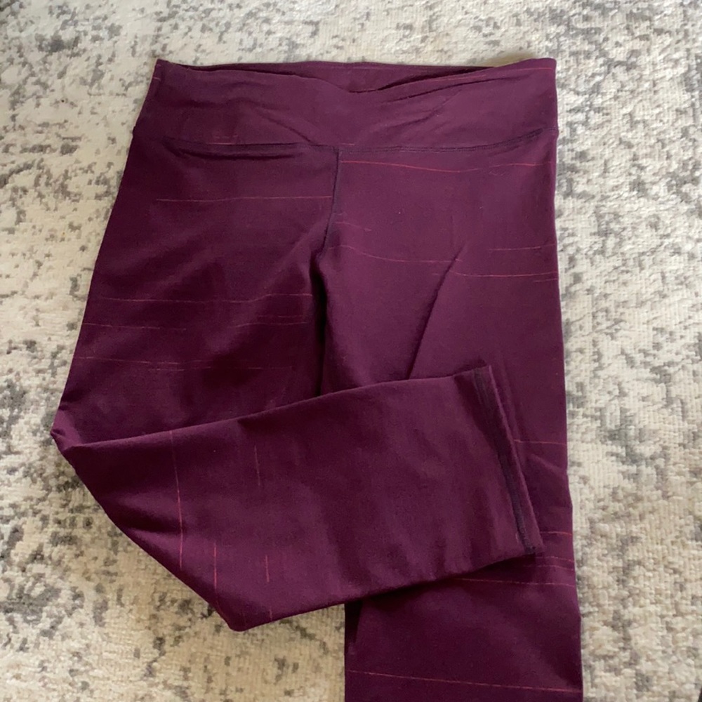 Fabletics cropped leggings